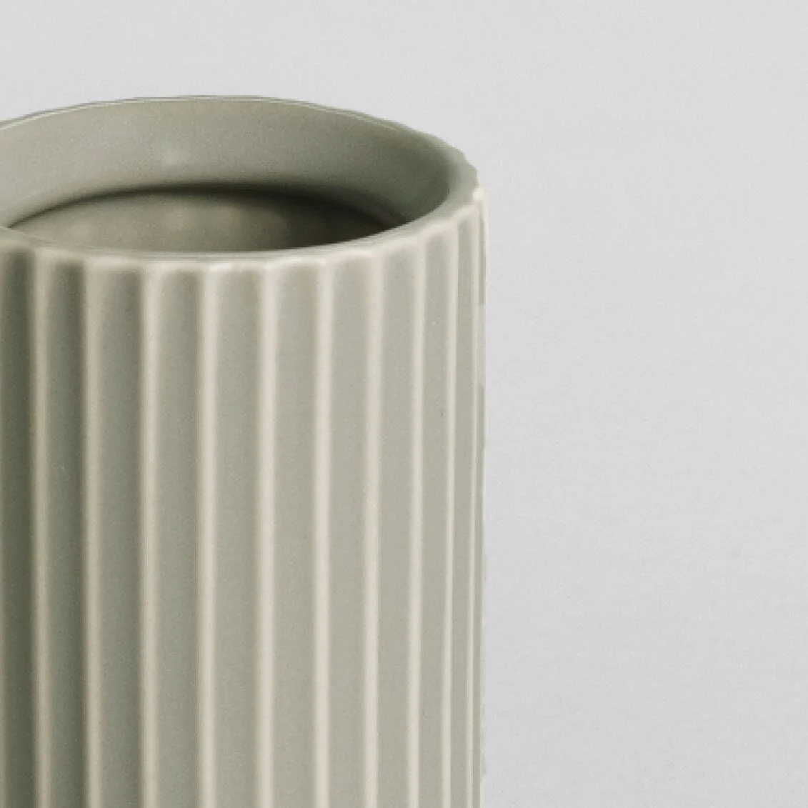 Fable Tall Bud Vase - Image 28