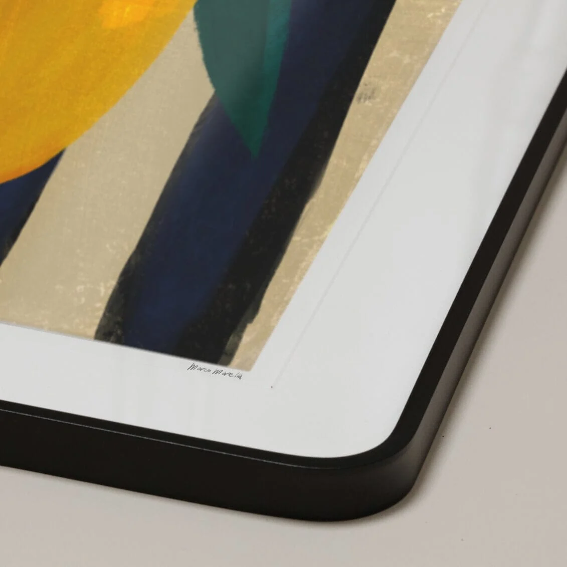 Fable Extra Large Rounded Frame - Image 4