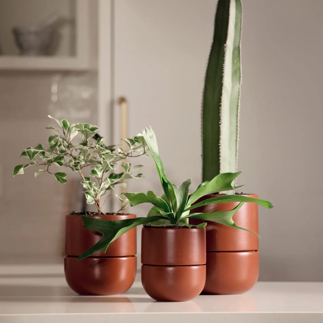 Fable Medium Planter - Medium / Shoreline Sand - Image 2