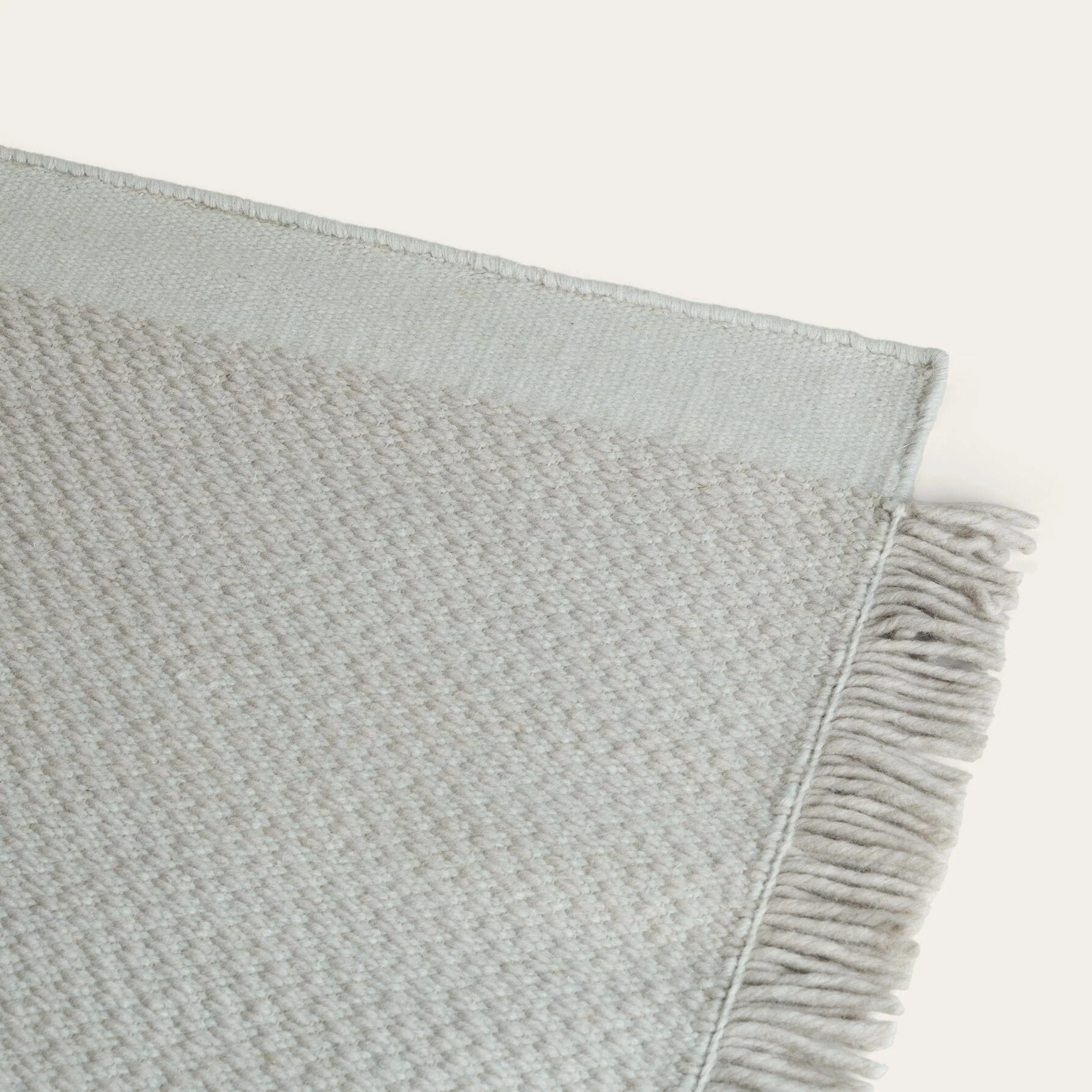 Fable Fringe Wool Rug - Fog Gray / Extra Large - 8' x 10' / With Mat (Save 10%)